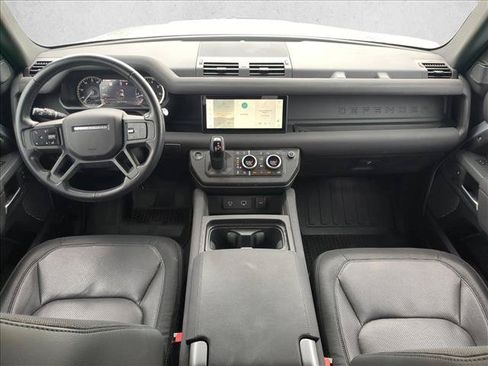 Used 2023 Land Rover Defender 110 X-Dynamic SE AWD/4WD image 14