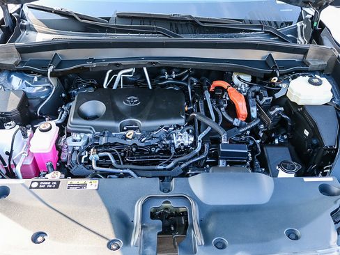 Used 2024 Toyota Grand Highlander AWD Hybrid image 28