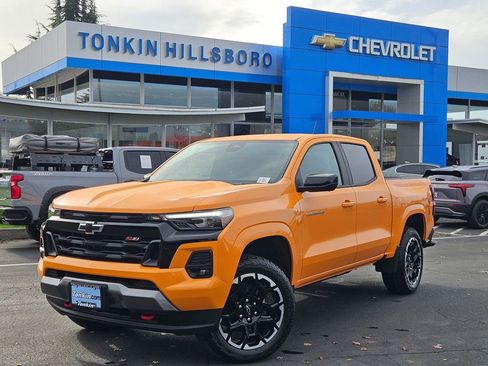 New 2026 Chevrolet Colorado Z71 w/ Technology Package AWD/4WD image 2