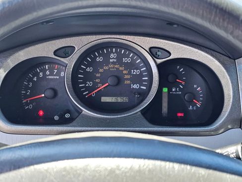 Used 2003 Toyota Highlander 4WD V6 image 24