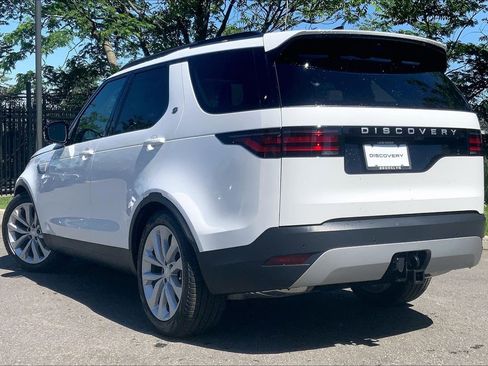 New 2026 Land Rover Discovery S AWD/4WD image 12