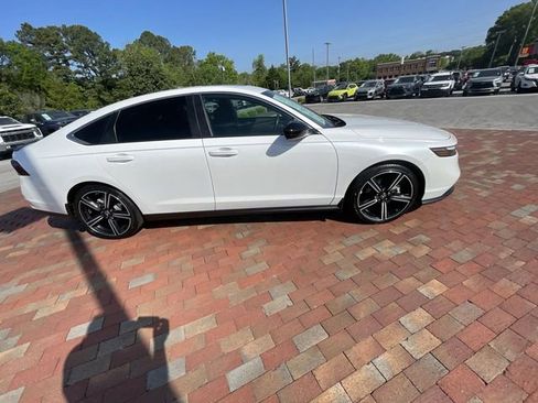 Certified 2024 Honda Accord Sport image 37
