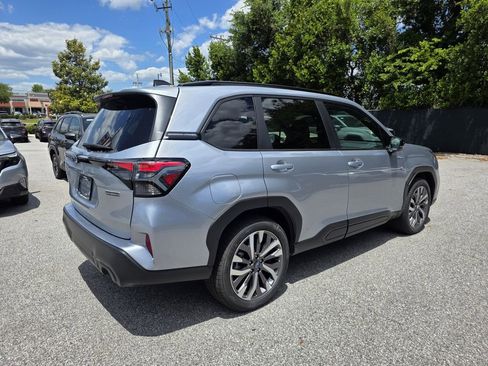 New 2026 Subaru Forester Touring AWD/4WD image 3