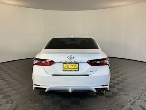 Used 2023 Toyota Camry SE FWD image 6
