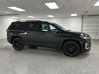 Used 2023 Chevrolet Traverse LT w/ Midnight/Sport Edition