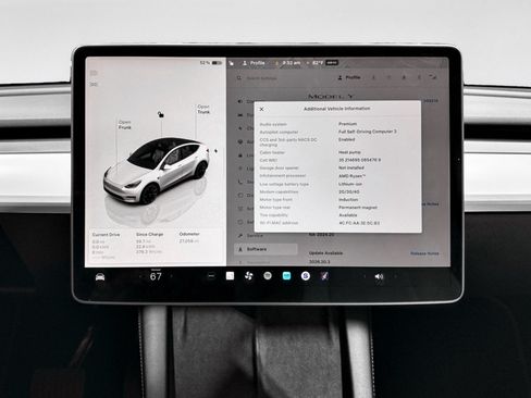 Used 2022 Tesla Model Y Long Range AWD/4WD image 13