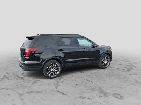 Used 2019 Ford Explorer Sport w/ Equipment Group 401A image 8
