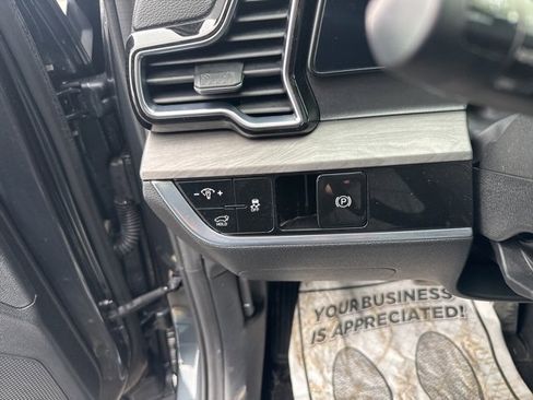 Certified 2023 Kia Sportage X-Pro Prestige image 11