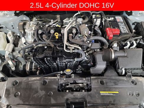 Certified 2024 Nissan Altima 2.5 SR image 10