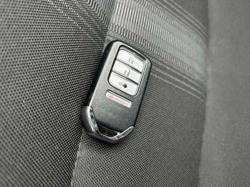 Used 2024 Honda Civic Sport image 31