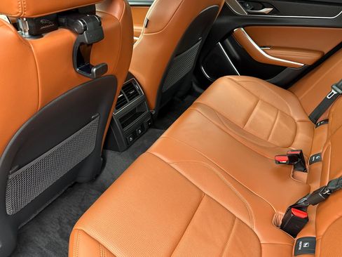 Used 2024 Jaguar XF R-Dynamic SE image 12