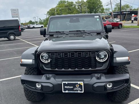 Used 2025 Jeep Wrangler Unlimited Sport S 4xe AWD/4WD image 2