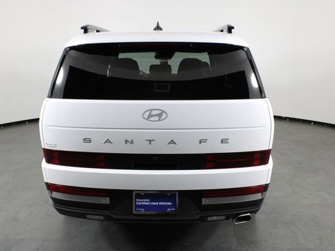 Used 2024 Hyundai Santa Fe Limited FWD image 11