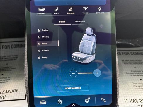 Used 2023 Lucid Air Grand Touring image 25