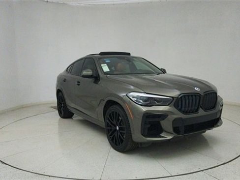 Used 2022 BMW X6 M50i w/ Premium Package image 68