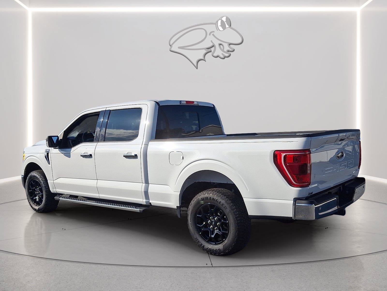 Used 2023 Ford F150 XLT w/ Equipment Group 302A High AWD/4WD image 3