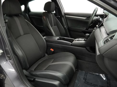 Used 2019 Honda Civic Sport image 45
