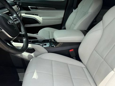 Used 2021 Kia Telluride SX w/ Nightfall Edition Package AWD/4WD image 9