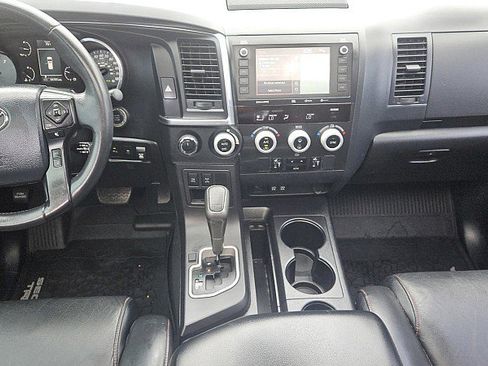 Used 2020 Toyota Sequoia TRD Pro AWD/4WD image 9