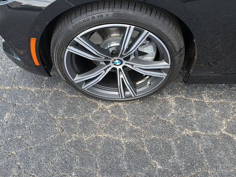 Used 2023 BMW 330i Sedan w/ Premium Package RWD image 35