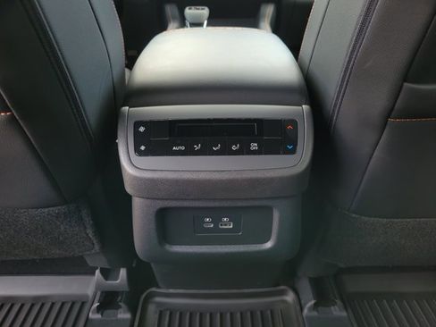 Used 2024 Nissan Pathfinder Rock Creek image 12