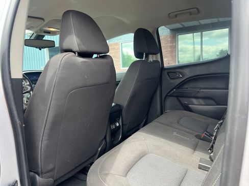 Used 2019 Chevrolet Colorado LT w/ Redline Special Edition RWD image 19