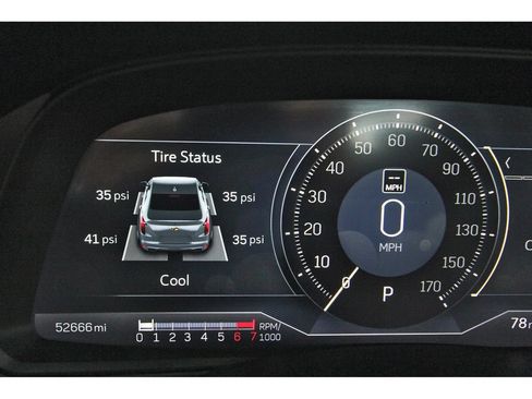 Used 2021 Cadillac CT4 V w/ Technology Package RWD image 13