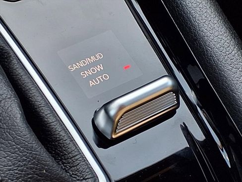 New 2026 Jeep Compass Altitude image 17