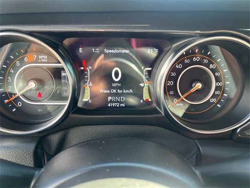 Used 2021 Jeep Wrangler Unlimited Sahara image 15