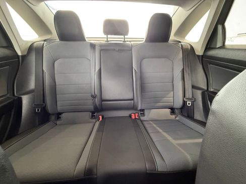 Used 2025 Volkswagen Jetta SE image 37