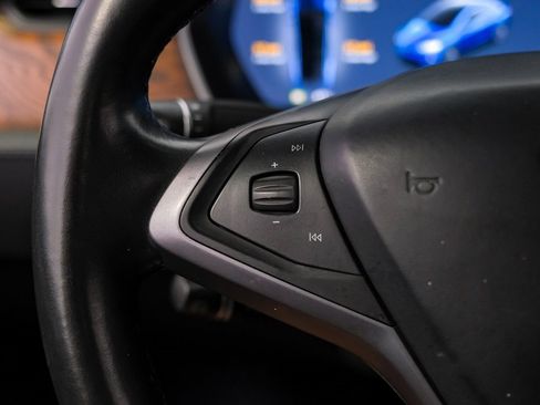 Used 2018 Tesla Model X 75D image 19