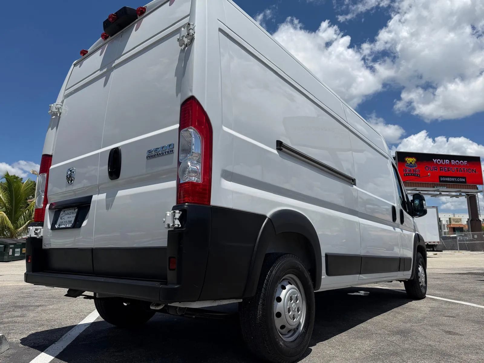 Used 2023 RAM ProMaster 2500 FWD image 34