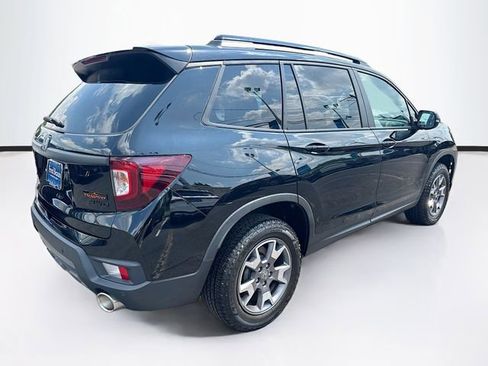 Used 2023 Honda Passport TrailSport image 9