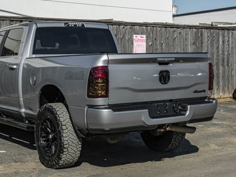Used 2020 RAM 2500 Big Horn w/ Level 1 Equipment Group image 12