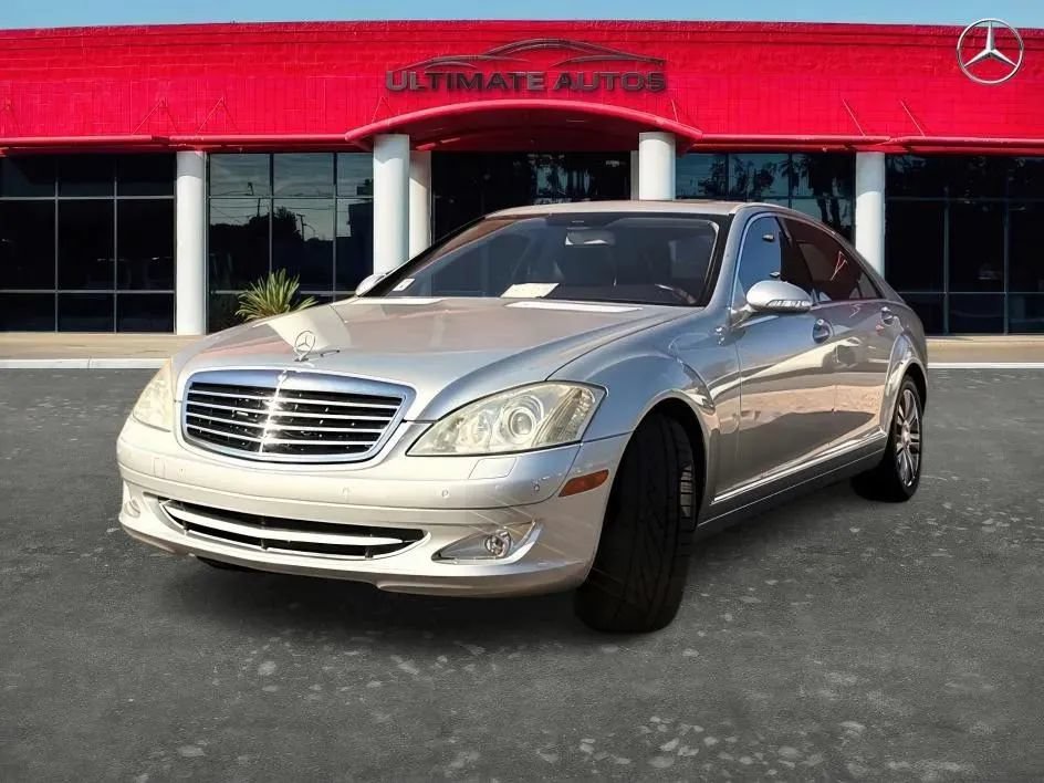 Used 2009 Mercedes-Benz S 550 image 2