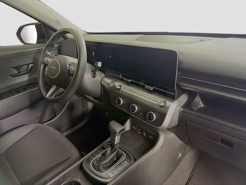 Used 2024 Hyundai Kona SE FWD image 26