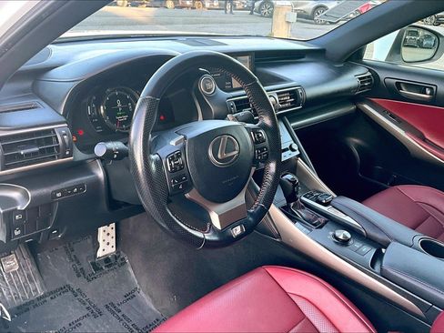 Used 2017 Lexus IS 300 F Sport image 13
