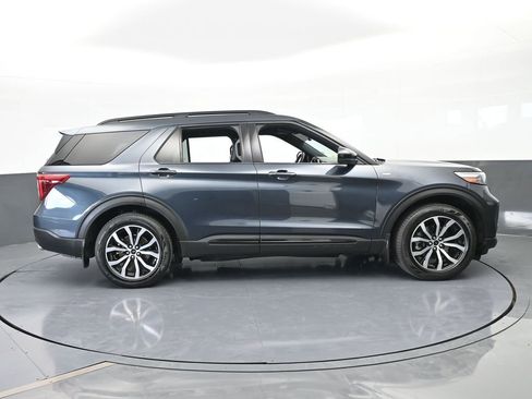 Used 2022 Ford Explorer ST-Line w/ Class IV Trailer Tow Package image 7