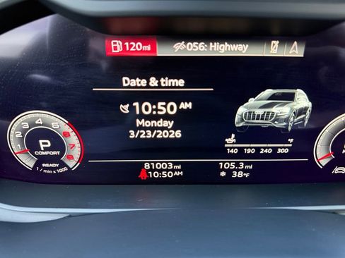 Used 2021 Audi Q8 Premium AWD/4WD image 23
