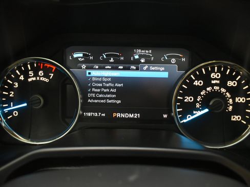 Used 2016 Ford F150 Lariat w/ Equipment Group 502A Luxury image 17