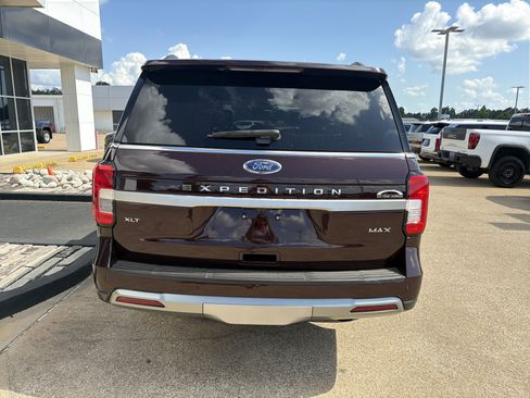 Used 2023 Ford Expedition Max XLT RWD image 28