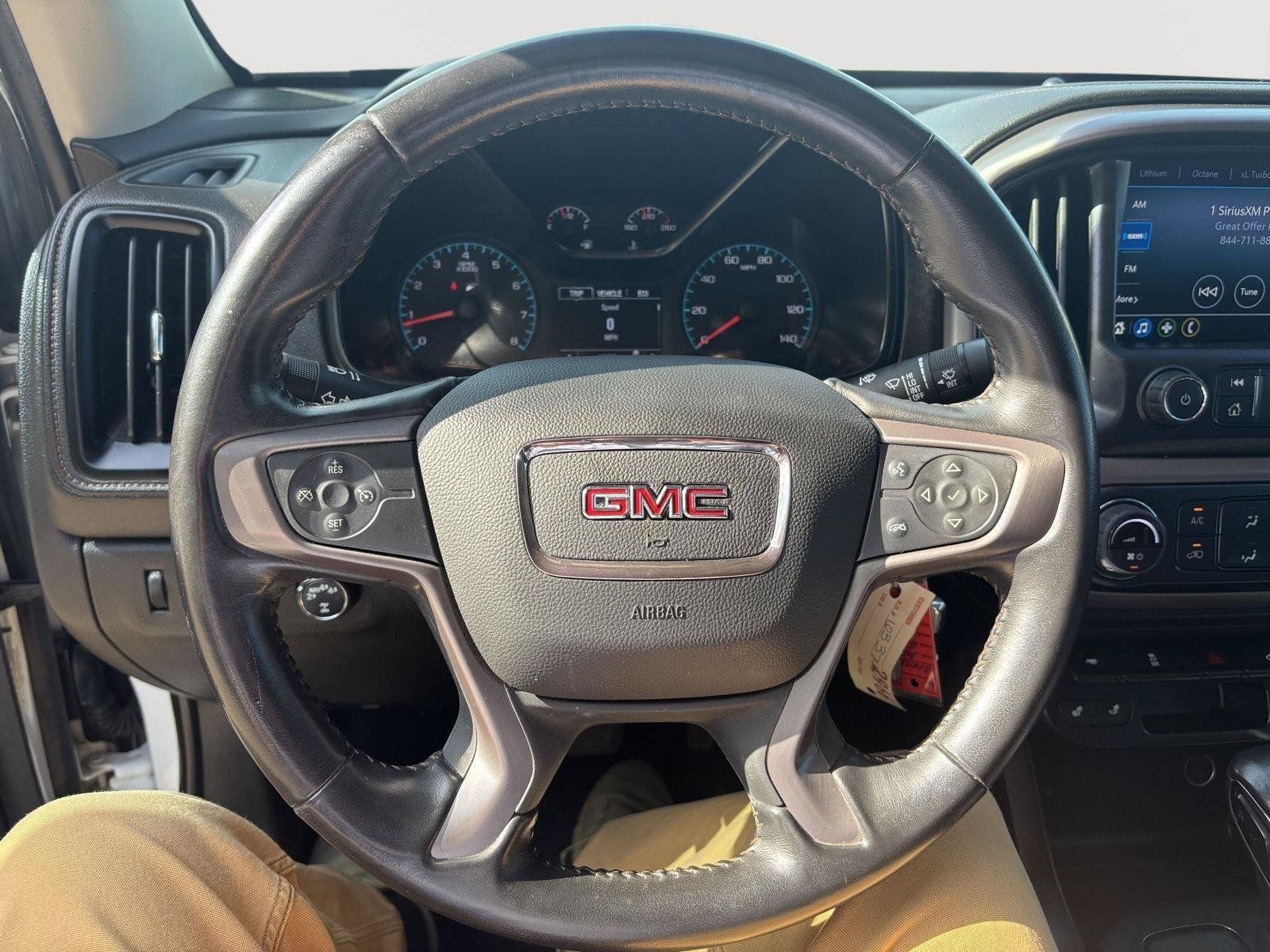 Used 2022 GMC Canyon AT4 w/ Trailering Package AWD/4WD image 9