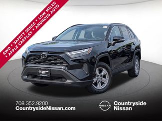 Used 2022 Toyota RAV4 XLE AWD/4WD video 1