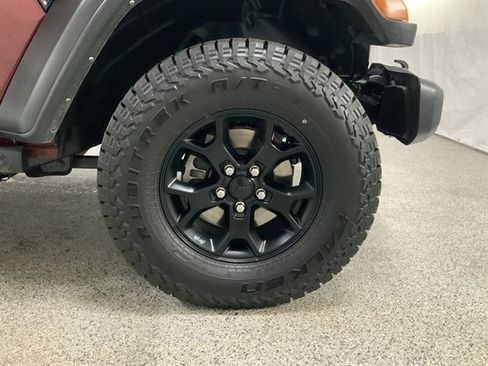 Used 2021 Jeep Wrangler Unlimited Sport image 13