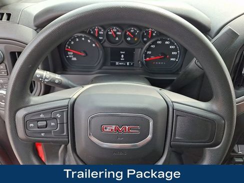 Used 2023 GMC Sierra 1500 Pro w/ Pro Value Package AWD/4WD image 4