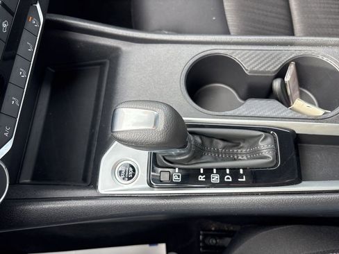 Used 2025 Nissan Altima 2.5 SV image 42