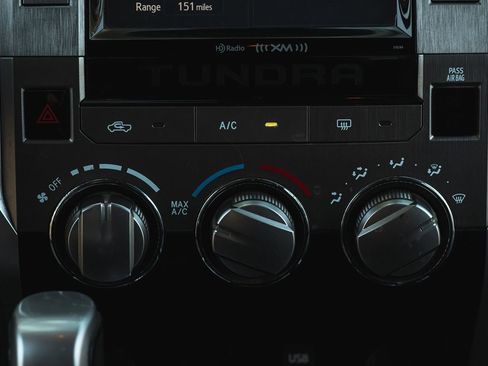 Used 2018 Toyota Tundra SR5 image 16