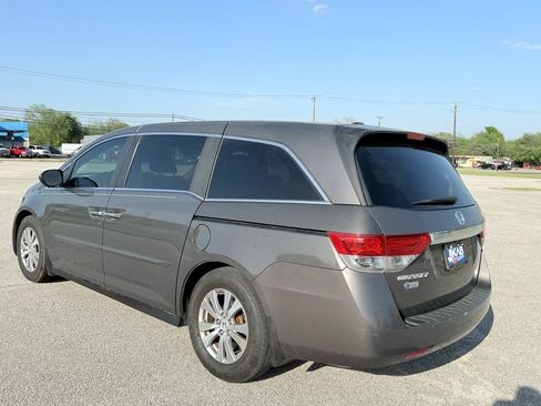 Used 2016 Honda Odyssey EX-L image 6