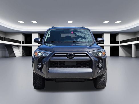 Used 2023 Toyota 4Runner SR5 Premium w/ Moonroof Package AWD/4WD image 9