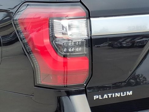 Used 2021 Ford Expedition Max Platinum image 8